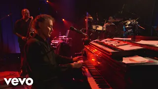 White-Wheeled Limousine (Live at Town Hall, New York City, 2004)