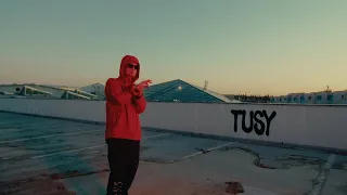 darewin - taguyem na vesmir // prod. oxygen archives // video