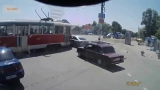 Приколы на дороге! ДТП! Авто приколы! ТП! Бабы за рулем! Accident! Auto fun!