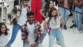 ULTIMATE BOLLYWOOD GROUP DANCE PERFORMANCE : NON STOP BOLLYWOOD : Team Indiawaale @ UK UNIVERSITY