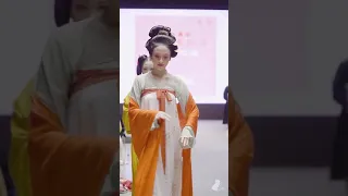 【Hanfu漢服】Hanfu style performance in the Tang Dynasty （618AD-907AD)