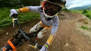 GoPro: Ladies that Rip - Rachel Atherton Throwing down Laps #mtb #mountainbike