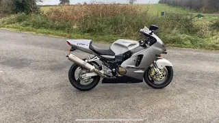 Kawasaki ZX12R MY2002 - Walkaround / Review- only 3000 miles on the clock