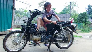 Girl repairs and replaces car covers for customers,  Repair and restore motorbike engines