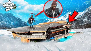 GTA 5 : Franklin's House Trapped And Buried In Snow.. (GTA 5 Mods)