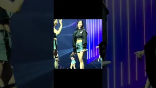 NAYEON & MINA dancing to TXT'S TINNITUS???🤣😂😭 #twice #nayeon #mina #txt