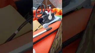 Магадан.Консоль пластиковая для лодки с фальшбортами. Риф Тритон 420F
