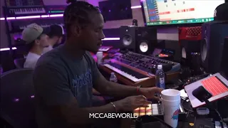 Lex Luger Making Beats in the Studio! 🔥