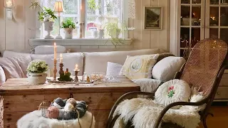 Adorable cottage home shabby style