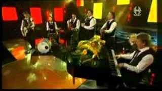 Eurovision 2011 Iceland - Sigurjón's Friends - Aftur Heim