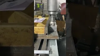 Universal Milling Machine