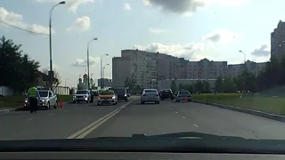 Незаконная массовая остановка транспортных средств сотрудниками ДПС в Южном Бутово (Москва)