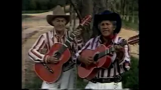 Tonico e Tinoco Cantando 10 Toadas Que Fizeram Sucesso No Passado