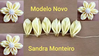 Flor de Fita de  Cetim, Linda e Maravilhosa, MODELO NOVO