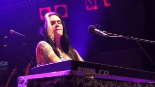 Beth hart live in Lucky  whit ; Chocolate Jesus  01-12-2011