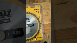 пильный диск DeWalt