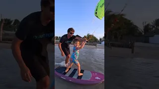 Kid flying a kite for the first time! 🤯😱