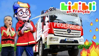 🚒 Les enfants se déguisent en pompiers 🔥💧 Les enfants font semblant de jouer ! ⛑ Kidibli