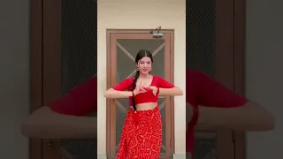 tiktok trending reel baadal barsa bijuli sawan ka pani #shorts #tiktokviral #shortsfeed #dance