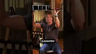 Keith Urban In-Studio Blooper: Uh Oh! Where's That Pick Gone?