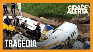 Cantora Marília Mendonça morre em queda de avião no interior de Minas Gerais