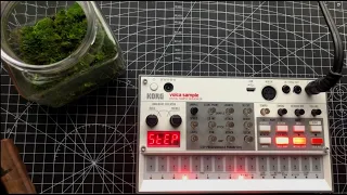 Minimal Tech Jam with Volca Sample 2