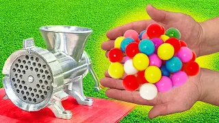 EXPERIMENT BUBBLE GUM vs MEAT GRINDER