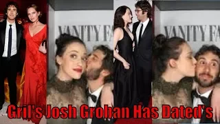 Gril's Josh Groban Has Dated's