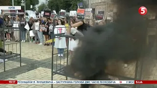"Оленівка – новий Освенцим": акція в Києві