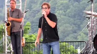 Heart of Rock and Roll - Huey Lewis and the News 2012