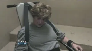 Video: Jailers had to restrain Lehmberg