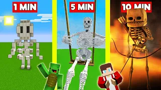 SKELETON Build Battle In Minecraft - NOOB VS PRO CHALLENGE - Maizen Mizen Mazien Parody