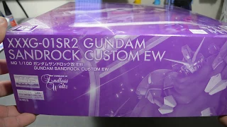 Unboxing: MG Gundam Sandrock Custom EW