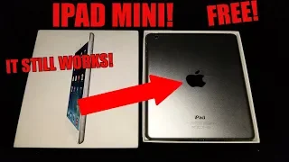 Found Working iPad Mini Apple Store Dumpster Diving! Free iPad Mini From The Apple Store!