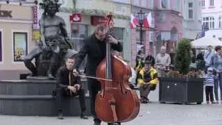 Edvard Grieg, Flash Mob, "Peer Gynt",  Bachus Classic Orchestra, Beethoven Symphony 9 Ode to joy