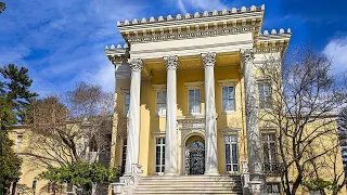 A Library with a Trap-Door:  Exploring Baltimore's Evergreen Mansion