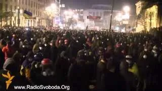 Київ майдан грушевського обмін пострілами між активістами та силовиками 21 01 2014