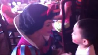 kisses from snow white