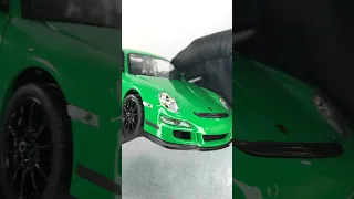 Porsche 911 GT3 RS (997) 1:24 Welly diecast model car