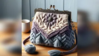 A knitted woolen Purse for your Money. Beautiful and Interesting Ideas for creativity.