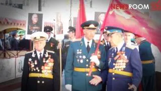 Возложение цветов к Вечному огню в Нижегородском кремле