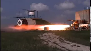 SpaceX видео Falcon Engine Full Throttle испытание двигателя