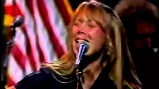 Sissy Spacek & Levon Helm-He's Walking Away