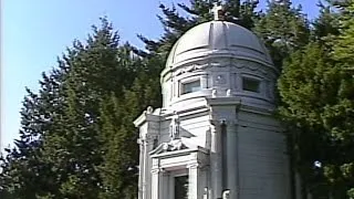 A walk in Woodlawn Cemetery