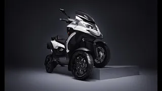 Quadro Qooder: Tilting four-wheel scooter