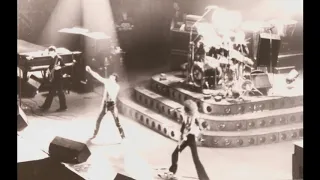 01 - We Will Rock You (Fast)