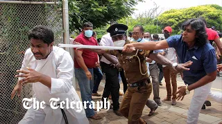 Sri Lanka's prime minister resigns amid violent clashes in Colombo