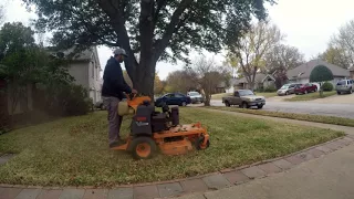 LAWN CARE LIFE (REAL TIME LEAF CLEAN UP) VLOG #16