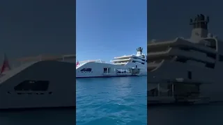 THIS is Roman Abramovich’s $600M yacht 🛥 | #shorts