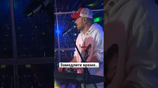 Какая ваша любимая строчка из песни? 🤷‍♂️ #filatovkaras #мимоменя